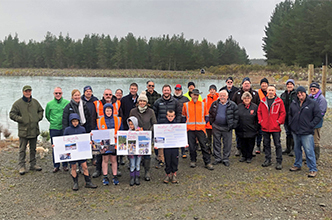 Greendale School students and project partners visit the river recharge site in operation