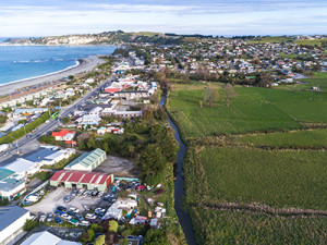 Waikōau weaves its way through many different land uses – rural, urban and commercial.