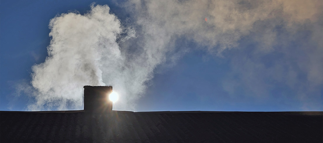 Smoky chimney 2510222609