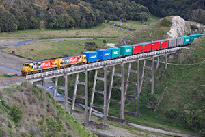 KiwiRail train over aquaduct